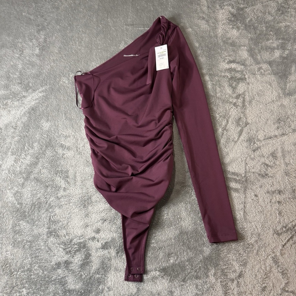 Abercrombie &‎ Fitch NEW NWT One Shoulder Purple Bodysuit Size XXS
